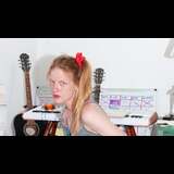 Audrey Hobert Sunday 8 March 2026